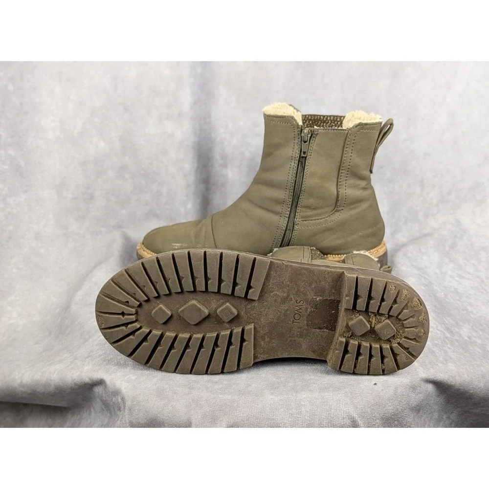 Toms Kids Olive Green‎ Faux Fur Lined Chelsea Boots Side Zip Size 3